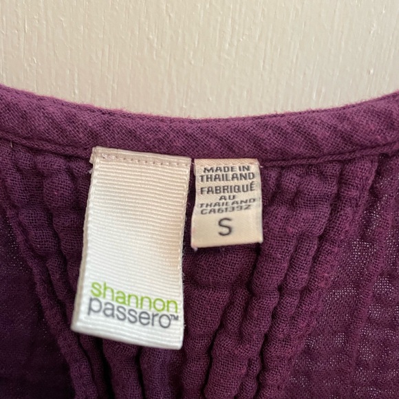 Shannon Passero Top - Picture 2 of 3